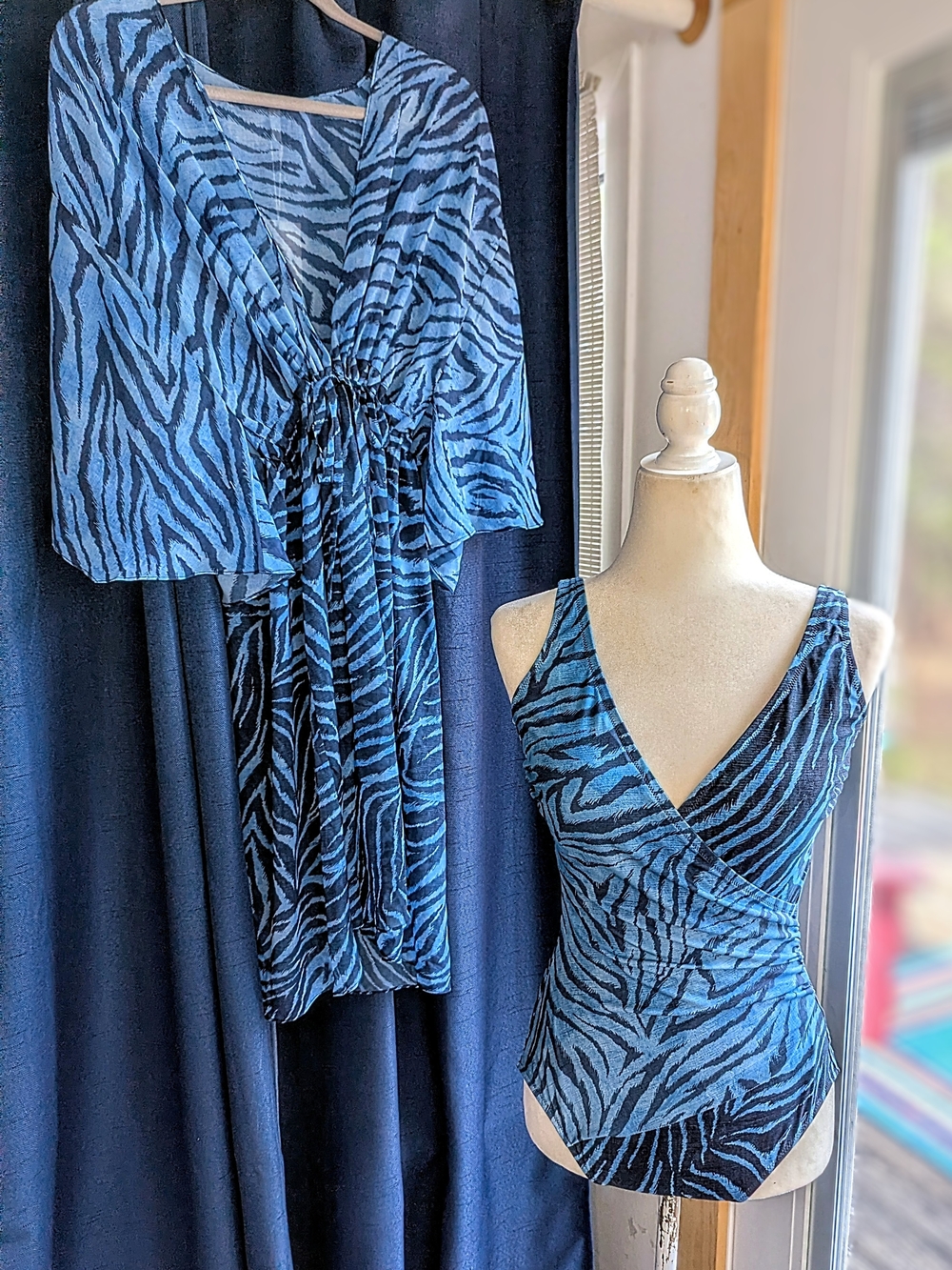 Gottex Blue and Black One Peice With matching Zebra-Print Midi Cover Up